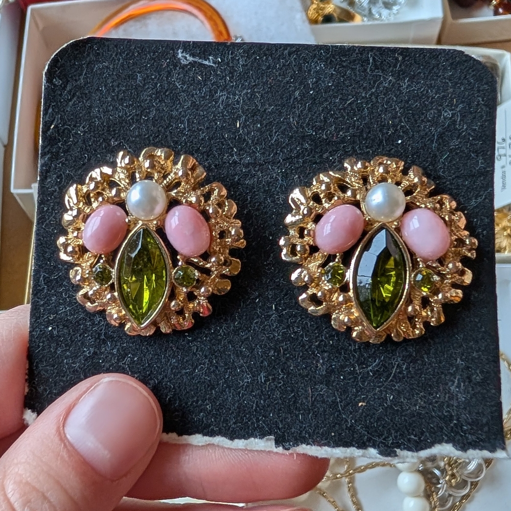 Elegant Gold and Pink Earrings